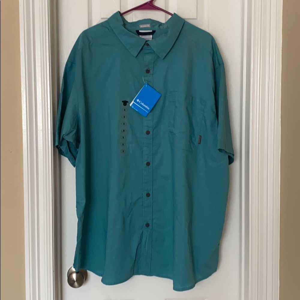 Short sleeve Columbia